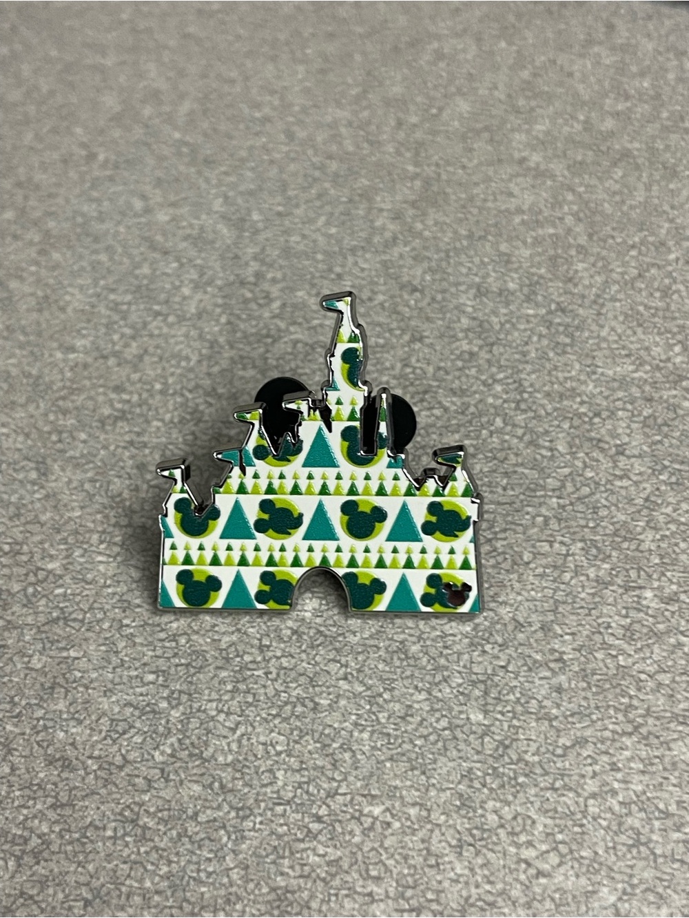Disneyland 2025 Wave B Hidden Disney Castle Pin